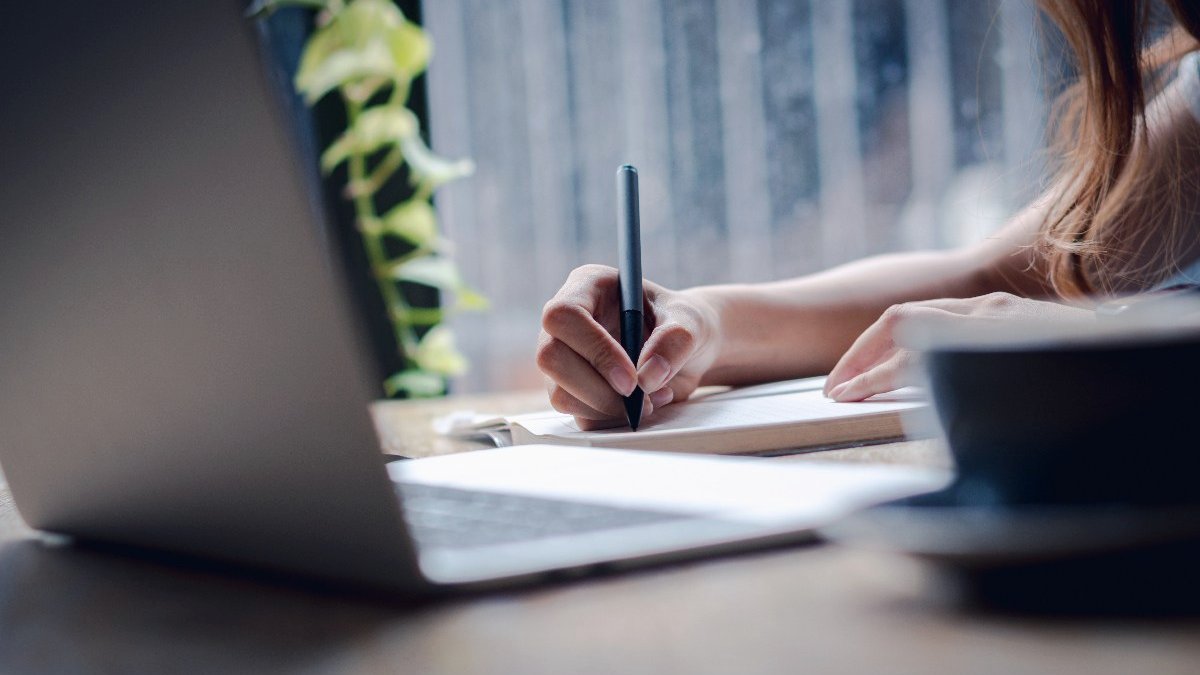 Opus 5.5 loves to tell you ‘this matters’ (and other AI writing tells)